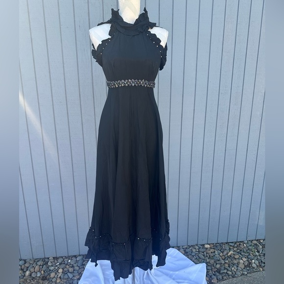 Denise L Dresses & Skirts - Vintage 70’s Denise L Black Taffeta Formal Gown